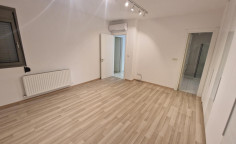 Spacious 3 bedroom apartment to rent in Agioi Omologites
