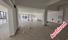 Commercial to rent in Pernera