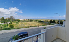 2 bedroom house to rent in Deryneia