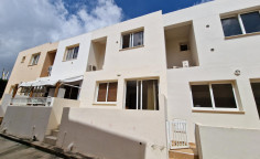 2 bedroom house to rent in Deryneia