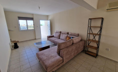 2 bedroom house to rent in Deryneia
