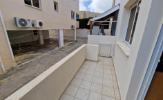 2 bedroom house to rent in Deryneia