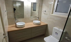 Beautiful 4 bedroom apartment for sale in Agioi Omologites