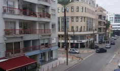 Large 2 bedrooms apartment to rent in Agioi Omologites