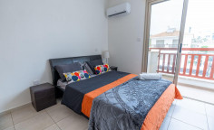 Large 3 bedrooms house to rent in Pernera
