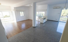 4 bed house to rent in Engomi