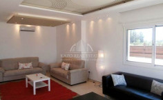 Spacious 3 bedroom furnished house with swimming pool for sale in Asomatos