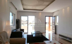 Spacious 3 bedroom furnished house with swimming pool for sale in Asomatos