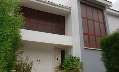 500 sq. M 4 bedroom villa with self contained apartment for sale in ag. Fyla 