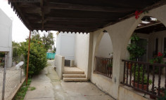 3 bedroom house on a 600 sq. M plot for sale in Petrou Kai Pavlou 