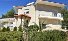 4 bedroom villa in Trimiklini Limassol 