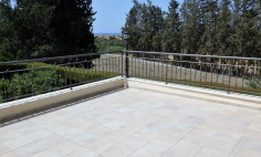 5 bedroom detached villa in Erimi 