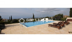 2 bedroom villa with swimming pool for sale in Aphrodite Hills
