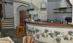 Shop for sale in Tombs of the Kings