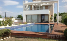 4 bedroom villa for sale in Neo Chorio