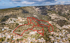 Residential 64849 m2 for sale in Peyia, Paphos