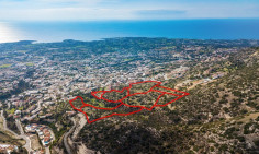 Residential 64849 m2 for sale in Peyia, Paphos