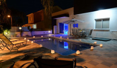 4 bedroom furnished apartment with swimming pool to rent in Germasogeia