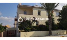 Lovely 4 bedroom house with swimming pool for sale in Strovolos