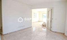 4 bedrooms house with swimming pool for sale in Lakatamia
