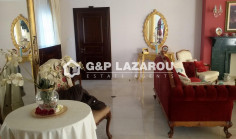 4 bedroom furnished house with swimming pool for sale in Kato Deftera
