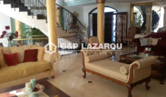 4 bedroom furnished house with swimming pool for sale in Kato Deftera