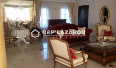 4 bedroom furnished house with swimming pool for sale in Kato Deftera