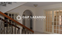 Large 5 bedroom house with swimming pool for sale in Strovolos