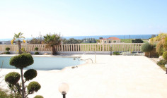 Beautiful 4 bedroom house with swimming pool for sale in Sea Caves Pegeia
