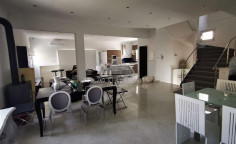 7 bedroom furnished house to rent in Linopetra