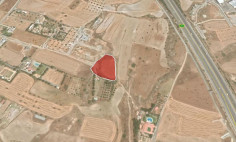 Residential 2406 m2 for sale in Latsia, Nicosia