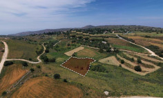 Luxury land for sale in Pano Arodes, Paphos