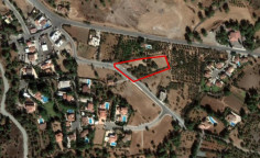 Residential 4239 m2 for sale in Mosfiloti, Larnaca