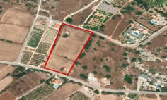 Residential 9985 m2 for sale in Peyia, Paphos