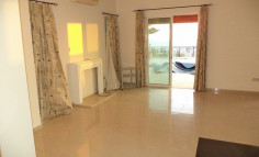 Beautiful 3 bedroom house with swimming pool for sale in Peyia
