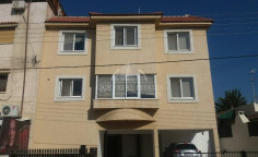 7 bedroom unfurnished house for sale in Mesa Geitonia