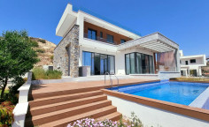 Beautiful 4 bedroom furnished villa with swimming pool for sale in Agios Tychonas