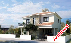 4 bedroom villa with swimming pool for sale in Oroklini