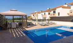 Luxury 3 bedroom house with swimming pool for sale in Kapparis