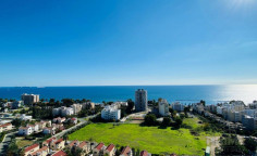 Spacious 3 bedroom penthouse with swimming pool for sale in Mouttagiaka