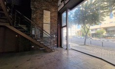 Shop 251 m2 for sale in Agioi Omologites