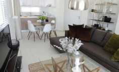 2 bedroom apartment with swimming pool for sale in Chloraka