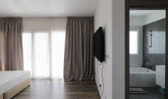 Luxury 4 bedroom apartment with swimming pool for sale in Agios Tychonas