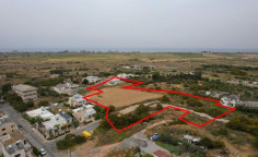 Residential 2140 m2 for sale in Deryneia, Famagusta