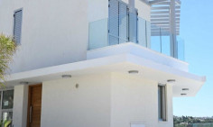 Lovely 3 bed house with swimming pool for sale in Chloraka