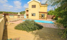Lovely 3 bedroom house with swimming pool for sale in Ayia Napa