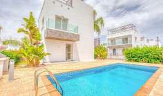 Luxury 3 bedrooms furnished house with swimming pool for sale in Ayia Napa