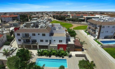 2 bedroom maisonette with swimming pool for sale in Paralimni