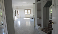 4 bedroom furnished apartment to rent in Makedonitissa 4 bedroom furnished apartment to rent in Makedonitissa