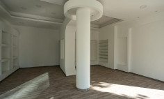 Shop 102 m2 for sale in Strovolos